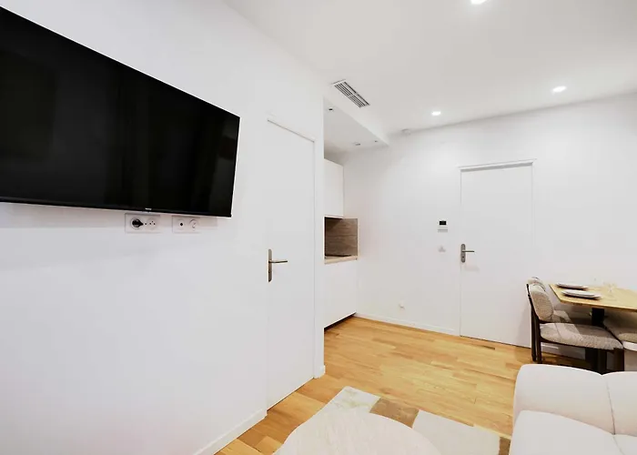 Apartament Modern Apprt 1br 4p - 2nd *