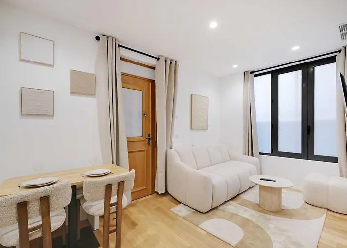 Modern Apprt 1br 4p - 2nd Paryż