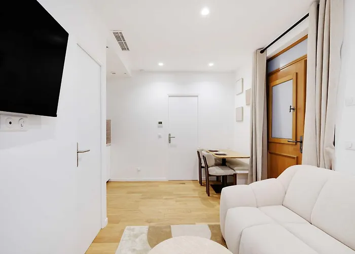 Modern Apprt 1br 4p - 2nd Apartament