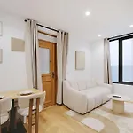 Modern Apprt 1br 4p - 2nd Париж